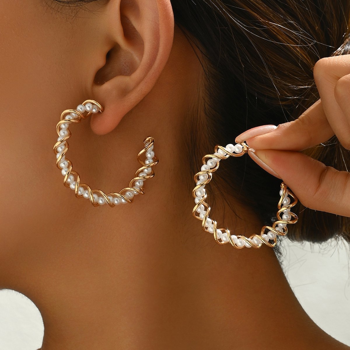 Elegant Gold And Pearl Hoop Earrings