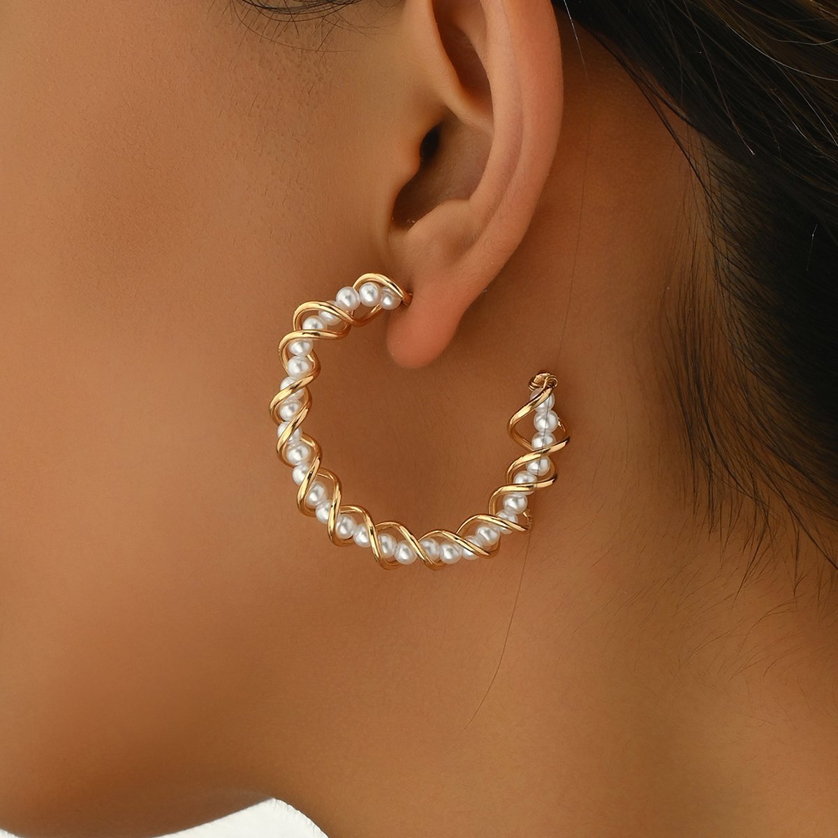 Elegant Gold And Pearl Hoop Earrings